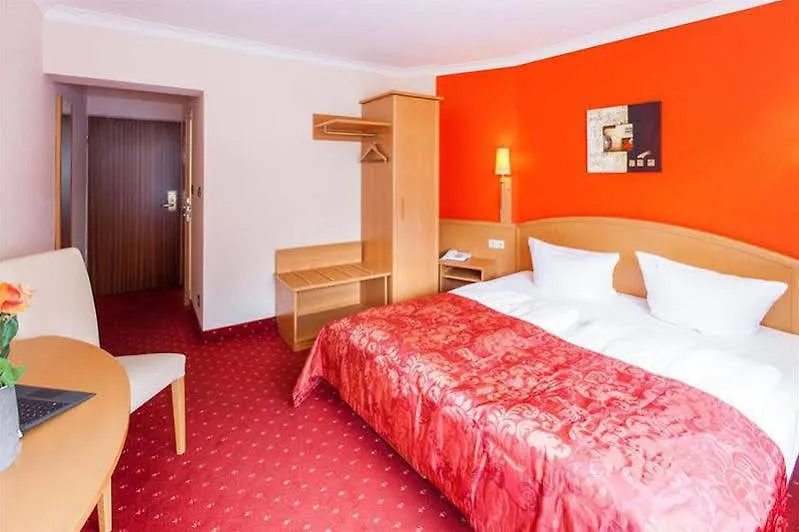 Bristol Munchen Hotel  Munich